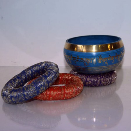 Подушечка бублик DA-PD-12 под поющую чашу d-13 см (искусственный шелк) Индия, в ассортименте