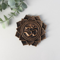Подставка для благовоний полистоун &laquo;Цветок с Ом мантра&raquo;, золото, 10.5.10.5.1 см