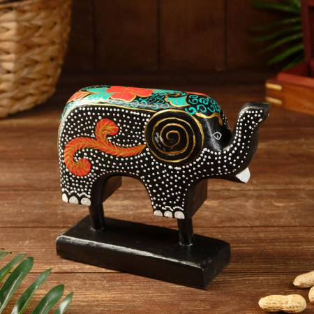 Сувенир «Слоник батик», на подставке, 7х20х18 см, дерево