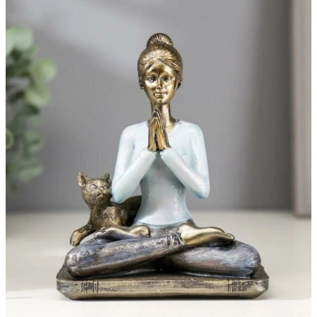 &laquo;Девушка в позе лотоса, с котом&raquo;, синий, 14х11х7.8 см